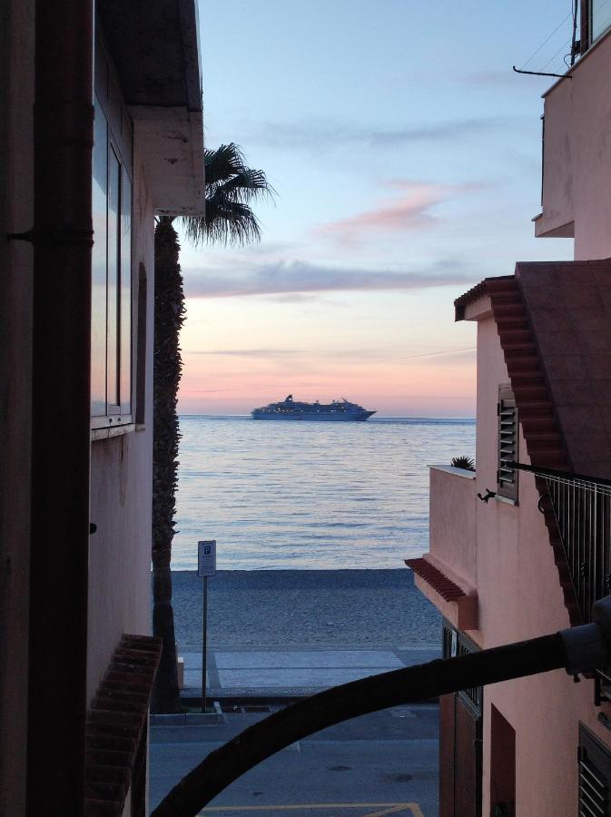 Playa Bonita Relax House Scilla Exterior foto