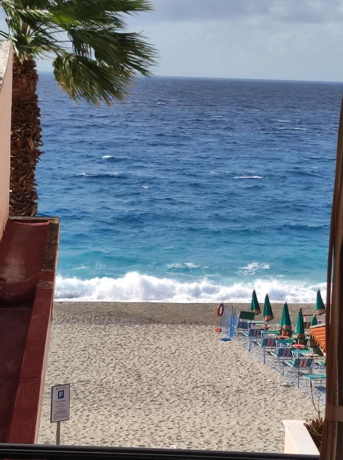 Playa Bonita Relax House Scilla Exterior foto