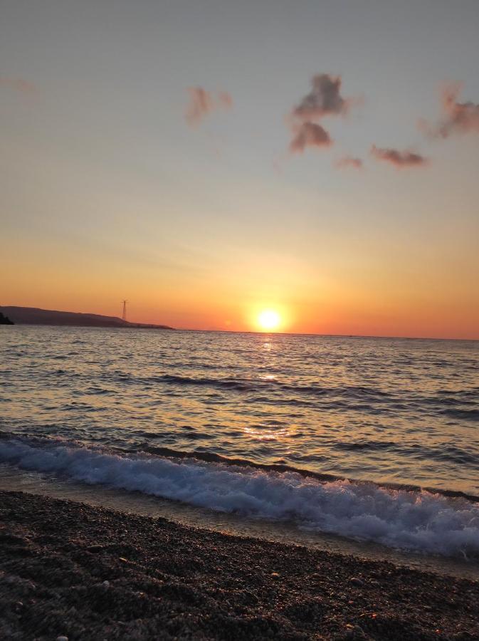 Playa Bonita Relax House Scilla Exterior foto
